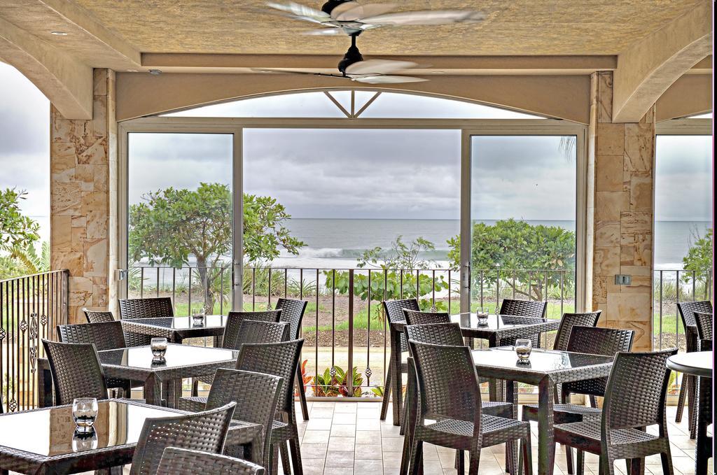 Beachfront Hotel Tramonto Jaco Ngoại thất bức ảnh